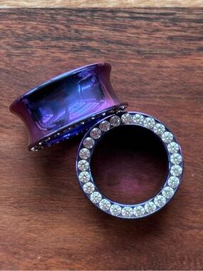 Purple Titanium Iridescent Tunnel Flesh Plugs with Crystal Rim 25mm 1” Gauge